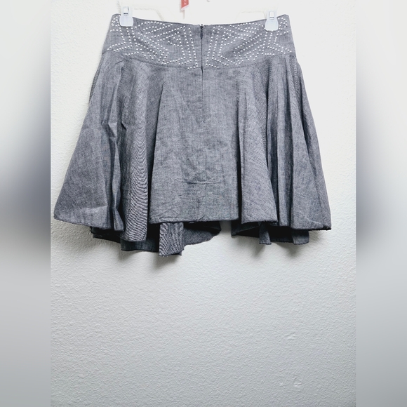 Forever 21 gray Waist Band Studs Pockets Front Asymmetrical mini skirt size M - Picture 2 of 3